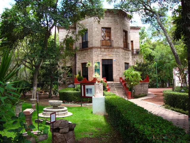 Museo de Historia Natural (MUHNA) Manuel Martínez Solórzano