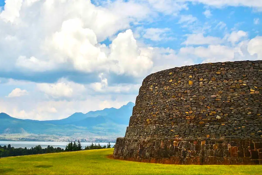 Zona Arqueológica de Tzintzuntzan