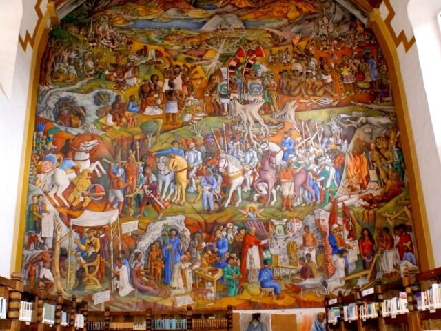 El mural que lo cuenta todo: la historia de Michoacán en la Biblioteca Pública de Pátzcuaro